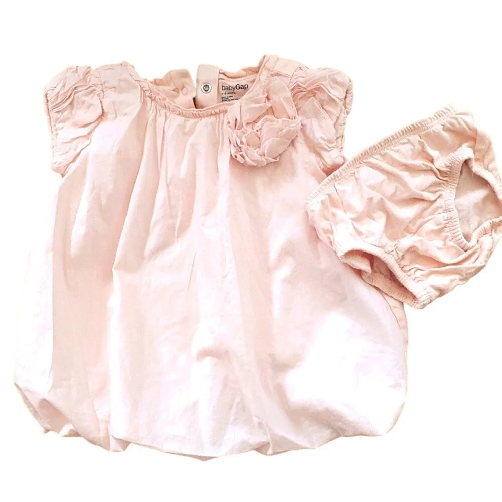 GAP Baby Girl Rosebud Pastel‎ Pink Bubble Dress with Diaper Cover 3-6M
